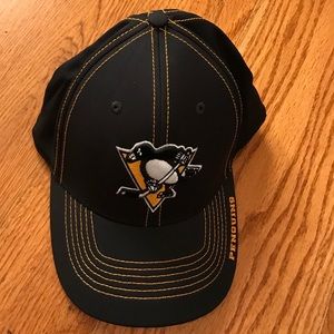 NWOT Pittsburgh Penguins Cap, Black